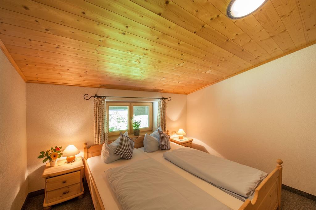 Zugspitzhotel Diana Thoerle Ehrwald Habitación foto